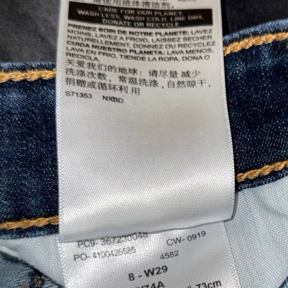 Levi's Women's Dark Blue Jeans - Picture 8 of 8